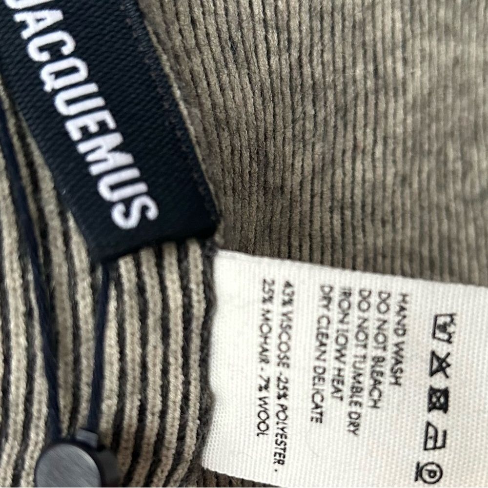 NWT JACQUEMUS Arancia Grey Striped Mohair Wool blend shorts - Picture 9 of 11